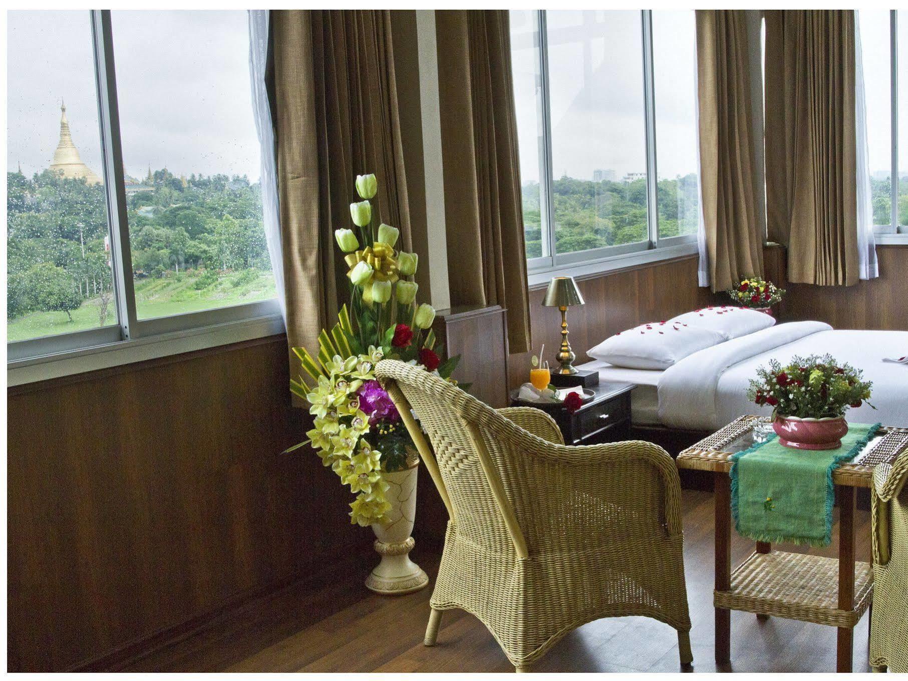 My Hotel Myanmar Янгон Екстериор снимка